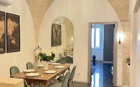 The Duchess'S View - New! Luxurious Flat In Historical Centre 115 Sq M, 3Min Walk To Cala Porto Beach And Private Parking